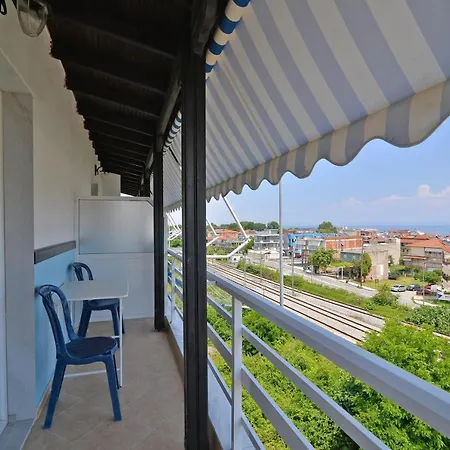 Studio's Stelios Love hôtel Leptokaryá
